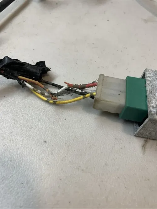 2004 Yamaha TTR125E OEM Wiring Harness CDI Coil Relay Regulator FOR PARTS ONLY!!