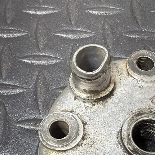 03-23 Suzuki RM85 RM85L Engine Motor Cylinder Head Dome