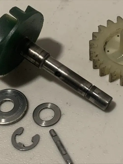 1994 YZ125 OEM Water Pump Assembly YZ 125 Water Pump Shaft Gear Impeller yz125
