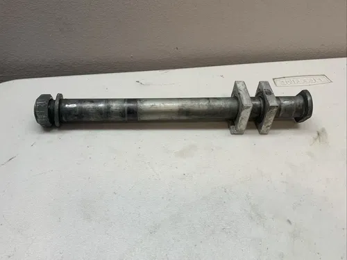 2004 Yamaha YZ450F OEM Rear Axle YZ125 YZ250 YZ250F YZ450F YZ426F Axle 99-04