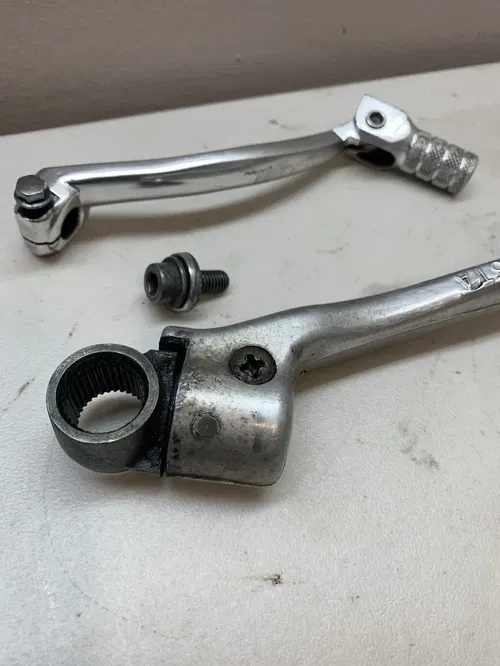 2004 Yamaha YZ450F OEM Kicker Arm Kick Start Lever  Aftermarket Shift Lever 04