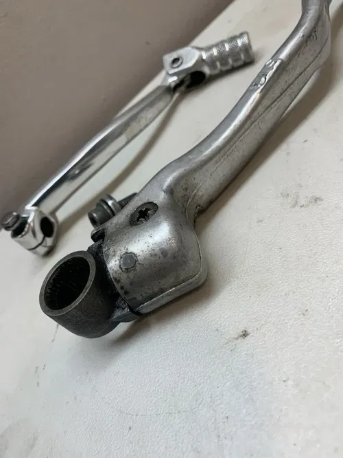 2004 Yamaha YZ450F OEM Kicker Arm Kick Start Lever  Aftermarket Shift Lever 04