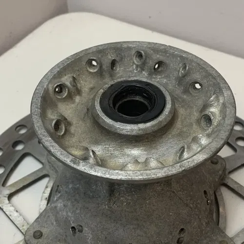 1994 93-95 YZ125 YZ 125 YZ250 WR250 OEM Front Wheel Hub Assembly Center Hub Rim
