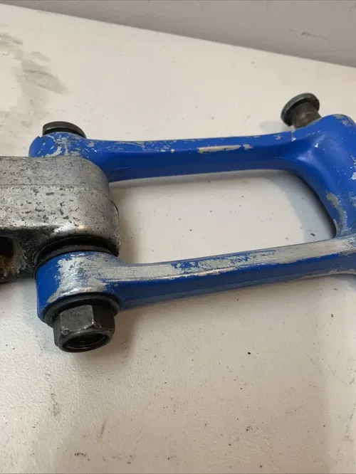 2004 03-05 YAMAHA YZ450F YZ250F OEM Rear Shock Link Swingarm Swing Arm Linkage
