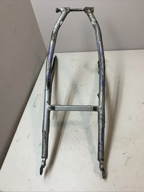 1994 Yamaha YZ125 OEM Subframe Sub Frame Chassis Rear Sub Frame DAMAGED! YZ 125