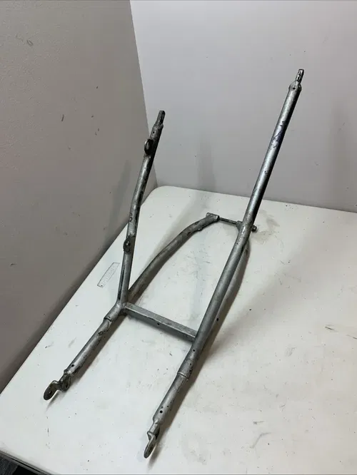 1994 Yamaha YZ125 OEM Subframe Sub Frame Chassis Rear Sub Frame DAMAGED! YZ 125