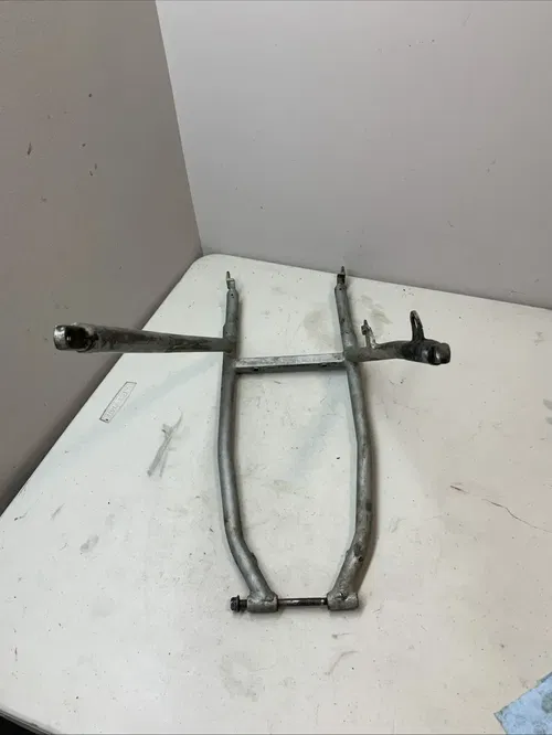 1994 Yamaha YZ125 OEM Subframe Sub Frame Chassis Rear Sub Frame DAMAGED! YZ 125