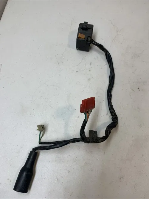 1984 Honda XL250R XL250 XL 250R OEM Left Bar Control Light Switch 35200-KL4-670