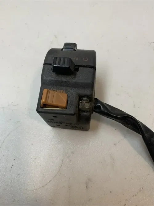 1984 Honda XL250R XL250 XL 250R OEM Left Bar Control Light Switch 35200-KL4-670