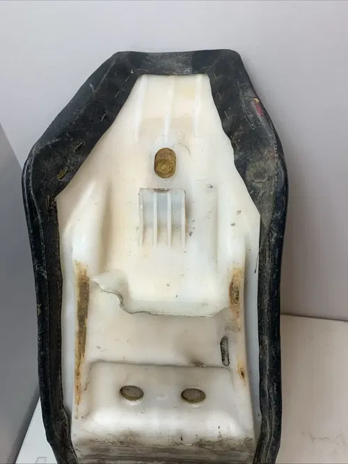 1984 XL250R OEM Seat Complete Original Seal Pan Foam Cover XL 250r Honda Seat