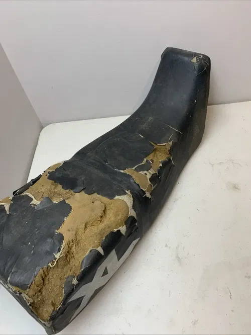 1984 XL250R OEM Seat Complete Original Seal Pan Foam Cover XL 250r Honda Seat