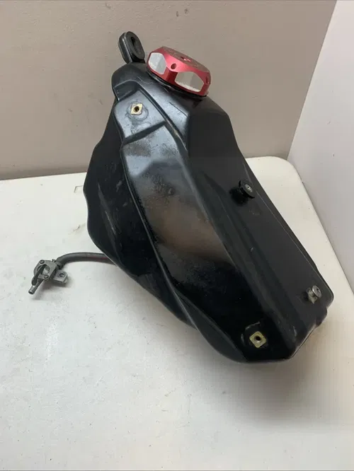 2004 Honda CRF450R OEM Fuel Tank Gas Tank Assembly Cap Petcock Hose Complete CRF