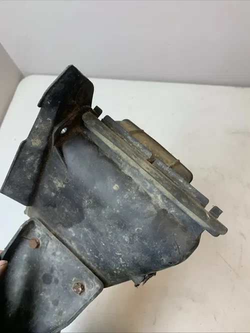 1986 HONDA XR80R XR 80 AIR BOX AIR CLEANER HOUSING 17230-GN1-000 XR80 INTAKE XR