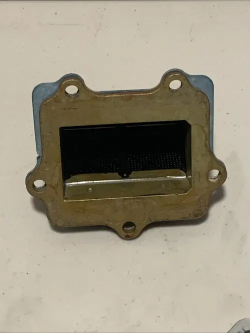 2014 YZ250 OEM Reed Valve Cage Intake Spacer Block 02-24 YZ 250 Yz250 Cage B