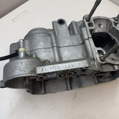 1988 KX250 OEM Engine Cases Center Cases Left Right Inner Cases KX 250 Case Set