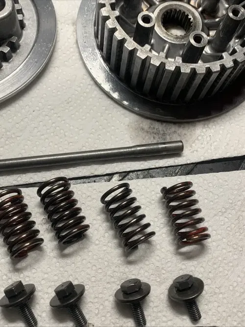 1988 KX250 OEM Complete Clutch Basket Hub Pressure Plate Springs Rod Hardware 88