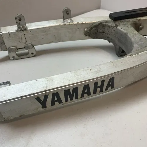 2004 TTR125LE Big Wheel Swing Arm Suspension Arm Rear Swing Arm TTR 125L 00-07