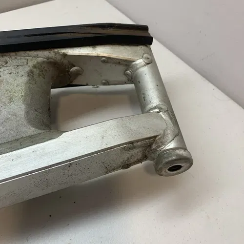 2004 TTR125LE Big Wheel Swing Arm Suspension Arm Rear Swing Arm TTR 125L 00-07