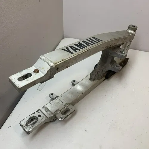 2004 TTR125LE Big Wheel Swing Arm Suspension Arm Rear Swing Arm TTR 125L 00-07