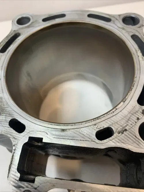 04-08 Honda CRF 450R CRF450R OEM CYLINDER WITH PISTON JUG CYLINDER BARREL DAMAGE