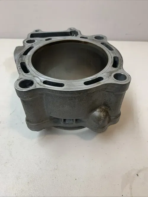 04-08 Honda CRF 450R CRF450R OEM CYLINDER WITH PISTON JUG CYLINDER BARREL DAMAGE