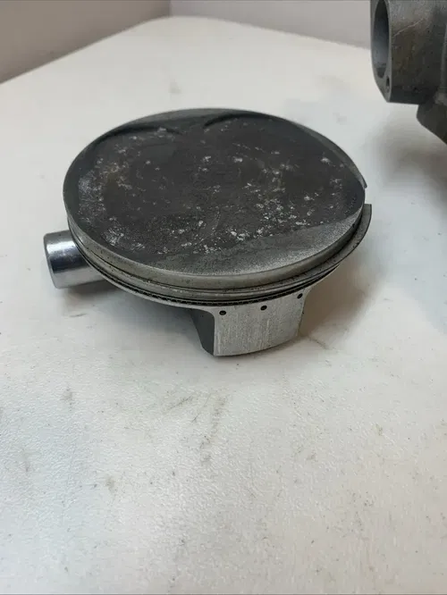 04-08 Honda CRF 450R CRF450R OEM CYLINDER WITH PISTON JUG CYLINDER BARREL DAMAGE