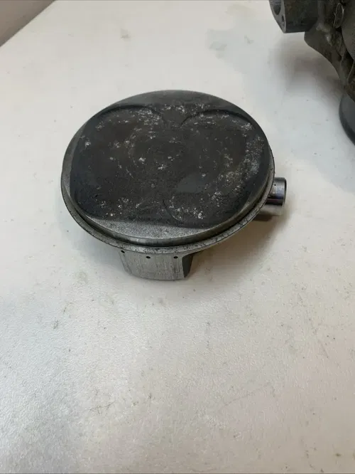 04-08 Honda CRF 450R CRF450R OEM CYLINDER WITH PISTON JUG CYLINDER BARREL DAMAGE
