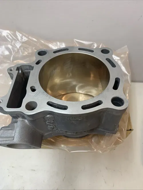 Brand New Genuine OEM Honda CRF450R Cylinder Jug Barrel 2004-2008 12100-MEN-671