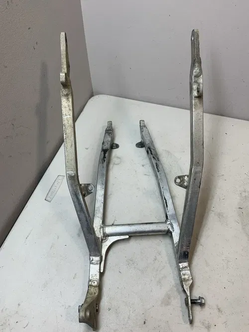 2010 KAWASAKI KX250F 09-10 OEM Rear Back SUB Frame Subframe
