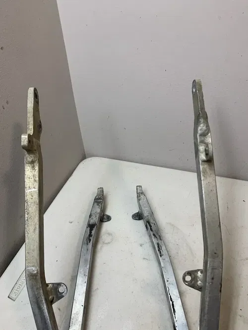 2010 KAWASAKI KX250F 09-10 OEM Rear Back SUB Frame Subframe