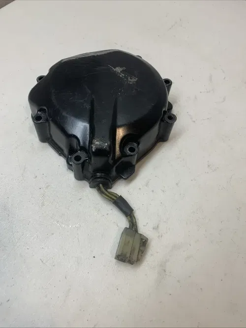 2001 GSXR 750 Stator Cover With Stator Left Side Engine Cover 2000-2003 UNTESTED