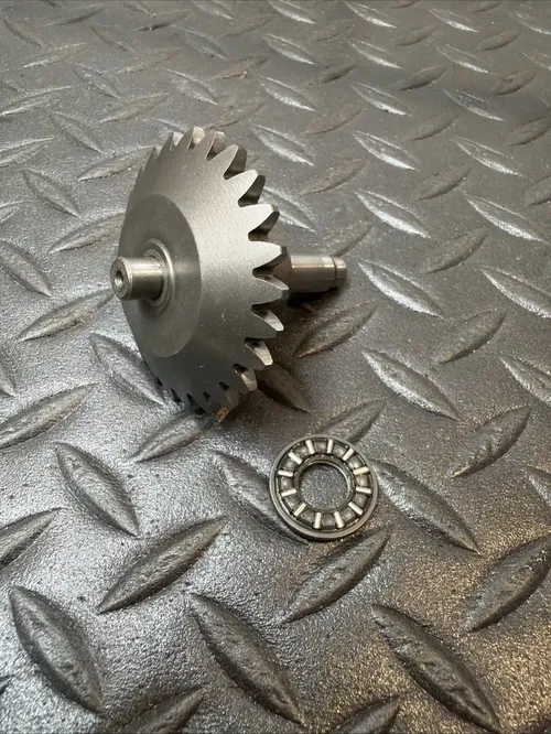 2003 SUZUKI RM85 RM85L OEM ENGINE POWERVALVE EXHUAST VALVE GOVERNOR GEAR RM 85L