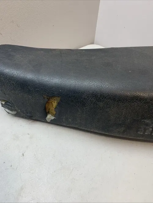 1978 RM400 OEM Original Complete Seat Saddle 1976 1977 1978 RM250 RM370 RM 400