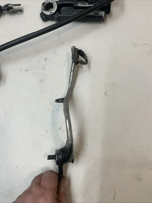 1994 YZ125 OEM Rear Brake Assembly Caliper Line Pedal Master Cylinder YZ 125