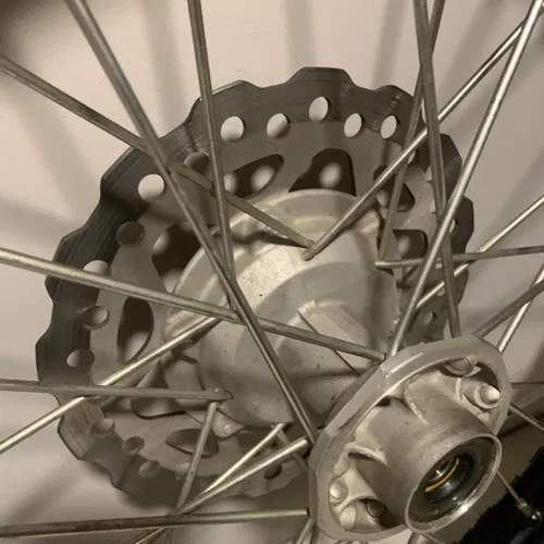 2019 KX100 COMPLETE OEM FRONT WHEEL 19" FRONT WHEEL RIM HUB ROTOR KX 100 kx100
