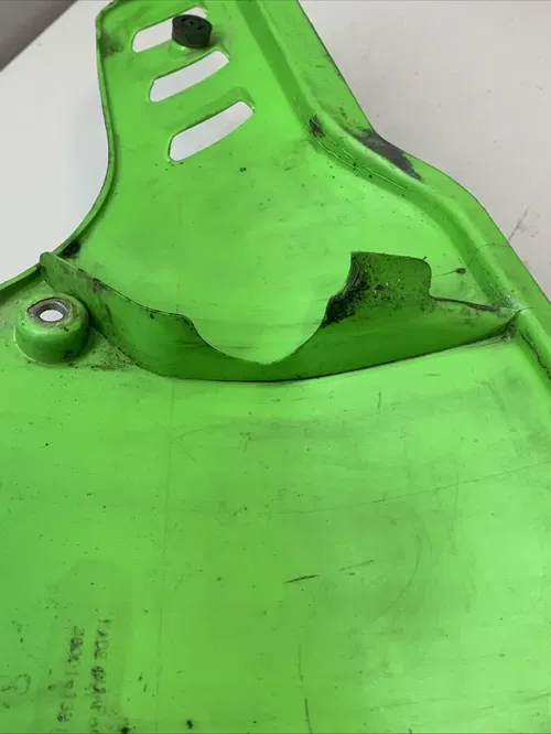 1988 KX125 OEM Right Side Number Plate Plastic Panel 136001-1391 Kawasaki Plate