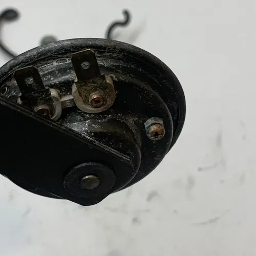 1984 XL250R OEM Horn With Bracket Horn BEEP Horn xl250r