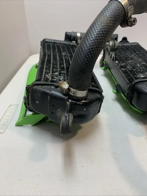 1988 KX250 OEM Left Right Radiators With Hoses Plastic Guards KX 250 88