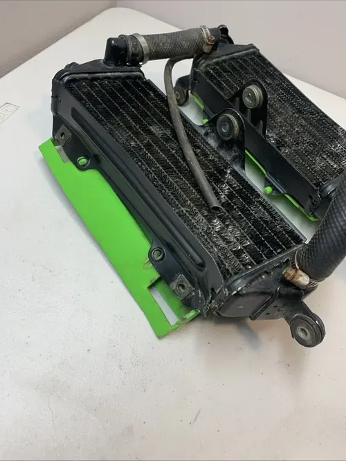 1988 KX250 OEM Left Right Radiators With Hoses Plastic Guards KX 250 88