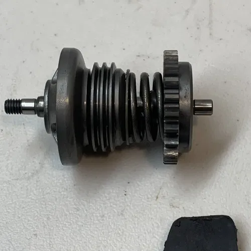 2015 KTM 85 SX OEM Power Valve Gear And Rod SX85 Powervalve Gear With Shaft KTM