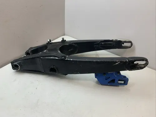 2004 YZ450F OEM Rear Swingarm Swing Arm Suspension Arm YZ 450f