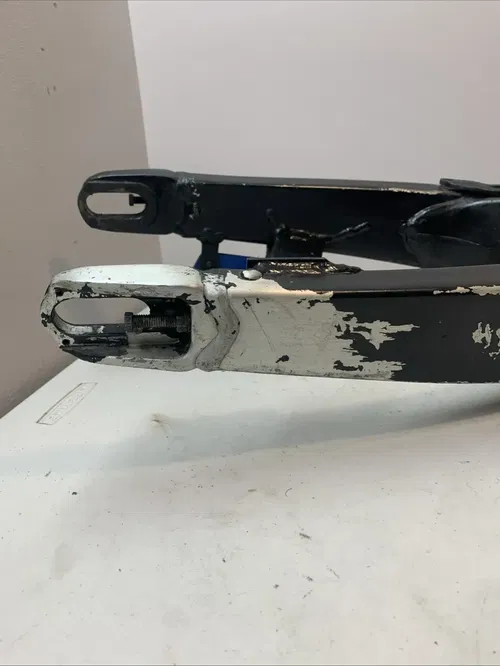 2004 YZ450F OEM Rear Swingarm Swing Arm Suspension Arm YZ 450f