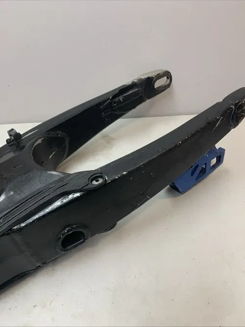 2004 YZ450F OEM Rear Swingarm Swing Arm Suspension Arm YZ 450f
