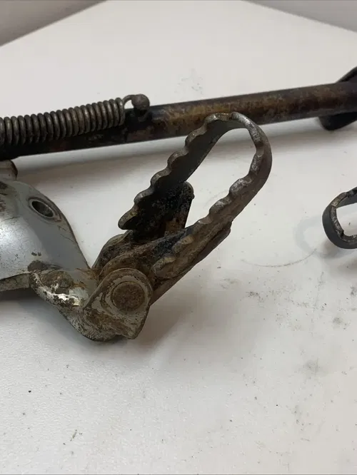 2006 CRF80F OEM Foot Pegs And Kickstand Side Stand Left Right Foot Pegs Crf 80