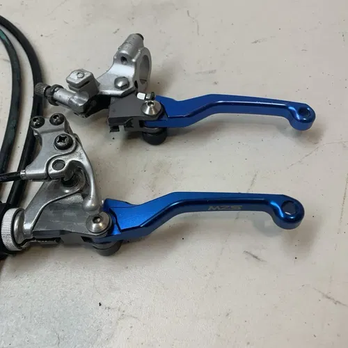 04 YZ450f Unbreakable Levers USED Clutch/Decomp/Front Brake Levers