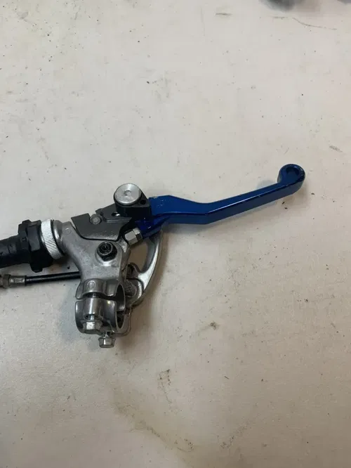 04 YZ450f Unbreakable Levers USED Clutch/Decomp/Front Brake Levers