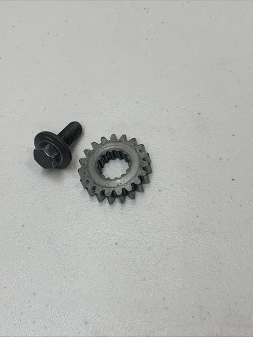 1991-1994 YZ125 OEM Primary Drive Gear Crank Gear And Bolt Drive Gear YZ 125 94