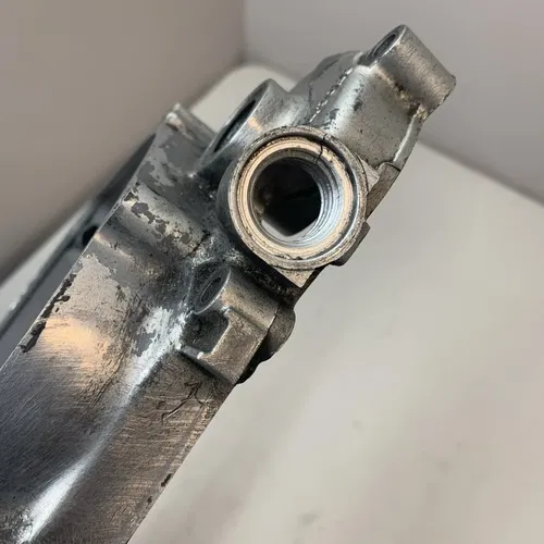 1994 YZ125 OEM Inner Clutch Case Cover Right Side Cover DAMAGED NEEDS REPAIR!!!
