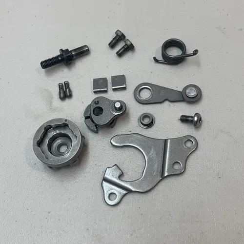 1994 YZ125 OEM Shifter Pawl Ratchet Mechanism YZ 125 Shift Pawl