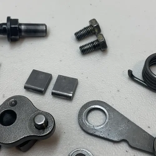1994 YZ125 OEM Shifter Pawl Ratchet Mechanism YZ 125 Shift Pawl